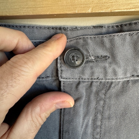 Croft & Barrow Men's 44 Chino Cargo Shorts Gray Outdoor Hiking Utility Camping - Picture 3 of 13